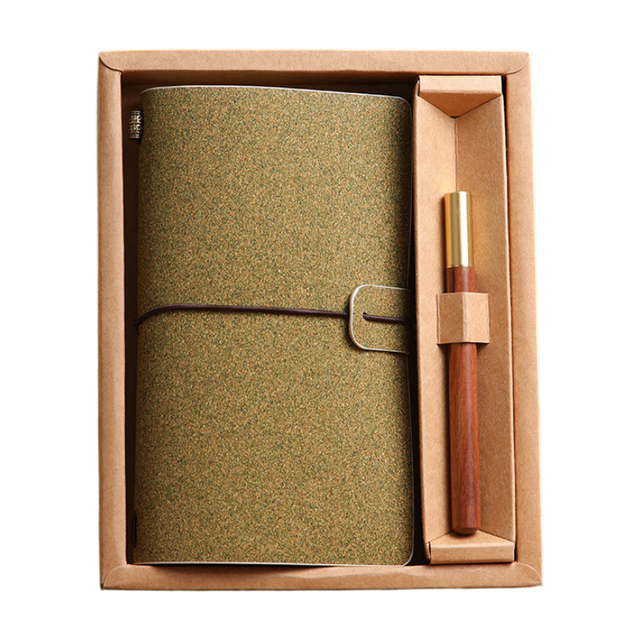 Shiny Green Retro A6 Travelers Leather Notebook & Wooden Pen Gift Box - Floral Botanical Loose-Leaf Journal with Bronze Charm, Kraft Paper and Lined Paper - Image 1
