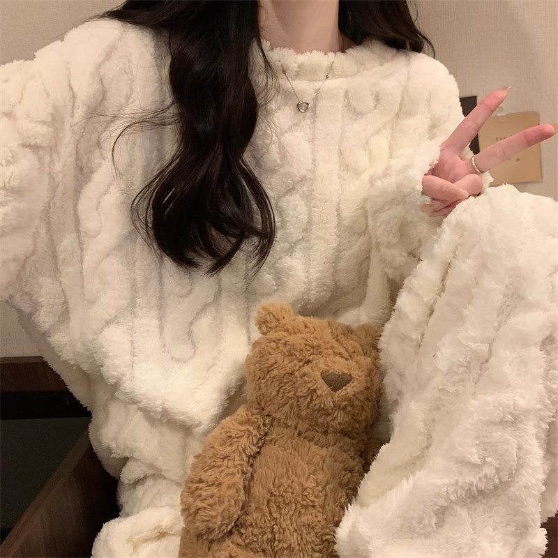 White Coral Fleece Jacquard Thermal Pajama Set — Autumn/Winter Fleece-Lined, Thickened, Casual Loungewear - Image 4