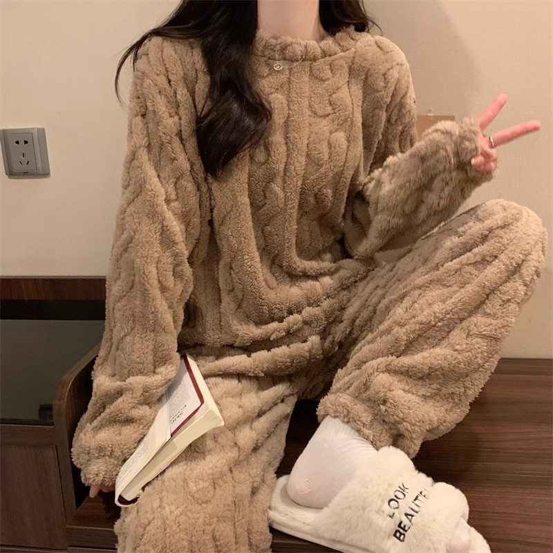 Khaki Coral Fleece Jacquard Thermal Pajama Set — Autumn/Winter Fleece-Lined, Thickened, Casual Loungewear - Image 1