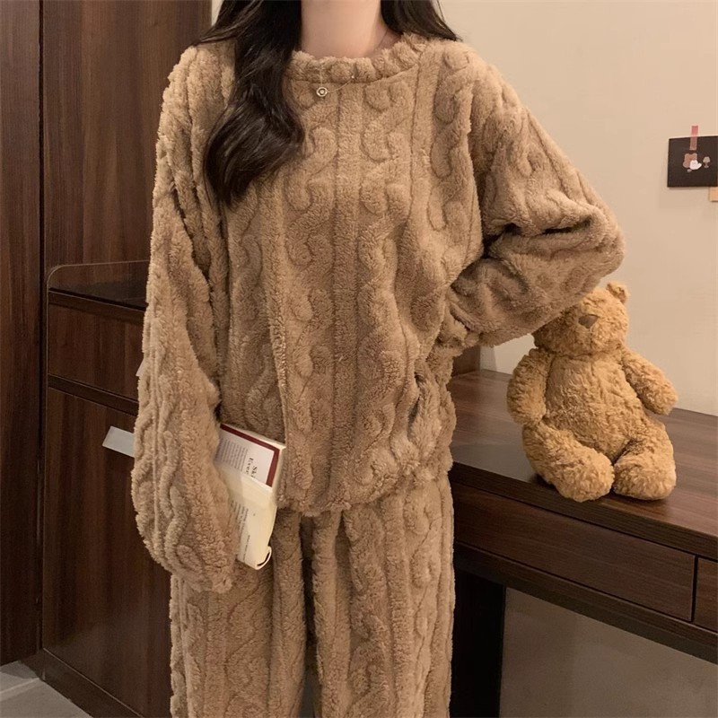 Khaki Coral Fleece Jacquard Thermal Pajama Set — Autumn/Winter Fleece-Lined, Thickened, Casual Loungewear - Image 3