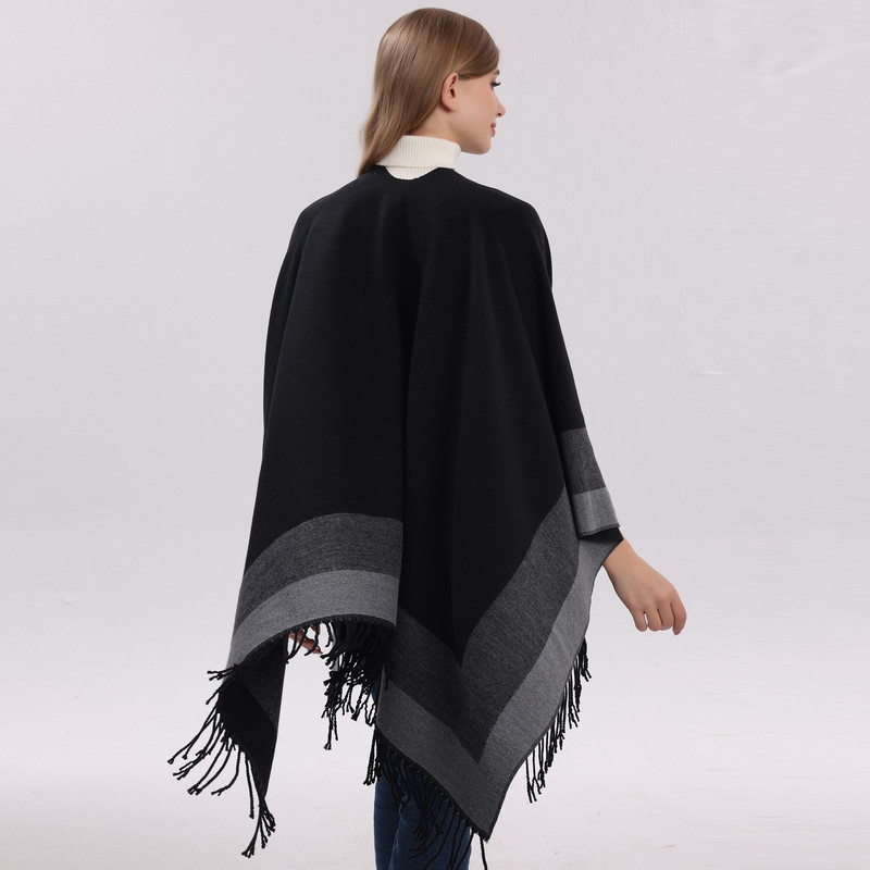 Grey elegant women's tassel cape shawl scarf, multi-functional all-in-one warm and comfortable winter shawl scarf, convenient for home, travel, and office wear, stylish and beautiful with tassels. - Image 7