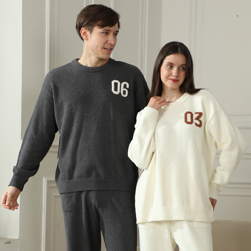 Dark Gray Men's Warm & Cozy Semi-Flannel Couple's Pajamas — Knitted Digital Pattern, Soft Fleece Fabric, Pullover Style: The Ideal Choice for Loungewear in Autumn and Winter - Image 2