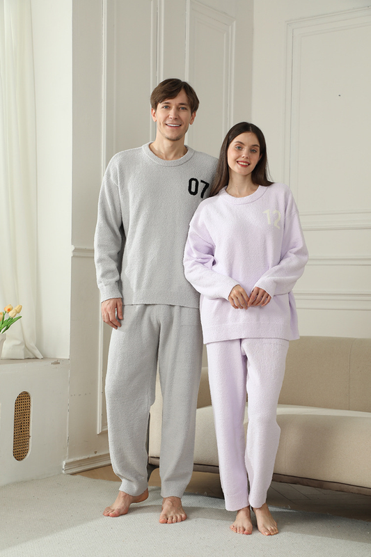 2-Piece Red Warm and Comfortable Flannel Couple Pajamas – Knitted Number Pattern, Soft Fleece Material, Pullover Style, Perfect for Autumn and Winter at Home - Image 2