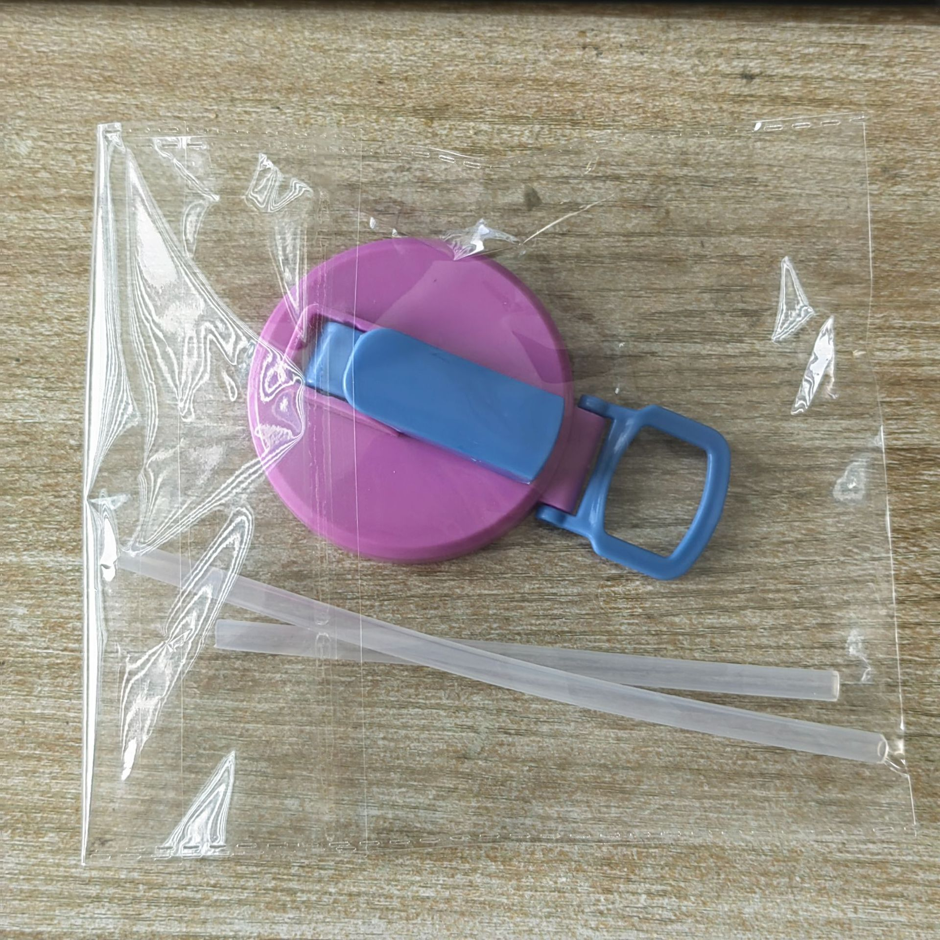 Purple Reusable Soda Can Lid with Straw and Carrying Handle - Spill-Proof Plastic Can Cover for Standard 2.13 Inch Cans, Portable Beverage Protector with Flip-Top Design, BPA-Free Drink Can Converter for Outdoor Parties BBQs Camping - Image 7