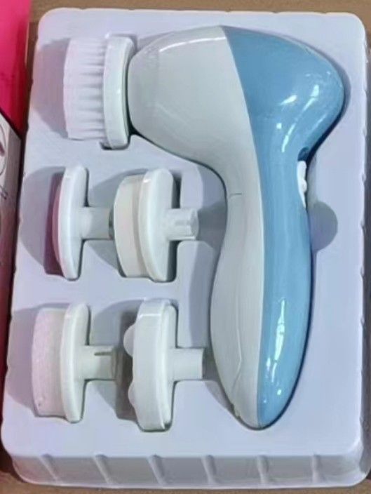 Blue 5-in-1 Electric Facial Cleansing Brush - Rotating Face Scrubber with 5 Interchangeable Heads for Deep Pore Cleaning, Exfoliating & Massaging - Battery Operated (2 x AA, Not Included) - Image 5
