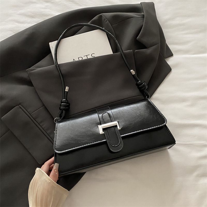 Black French Chic Baguette Shoulder Bag Women’s Minimalist Crossbody Bag with Premium Feel - Image 1