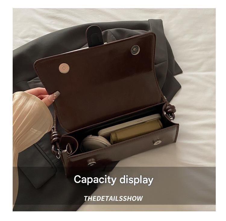 White French Chic Baguette Shoulder Bag Women’s Minimalist Crossbody Bag with Premium Feel - Image 6