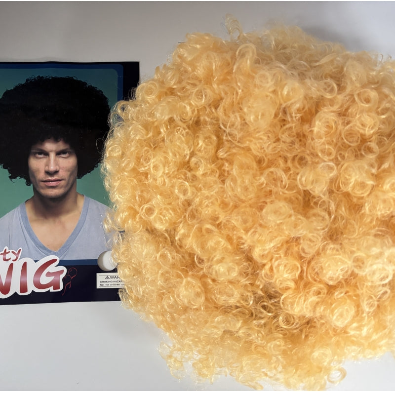 Large gold Afro wig - Image 3