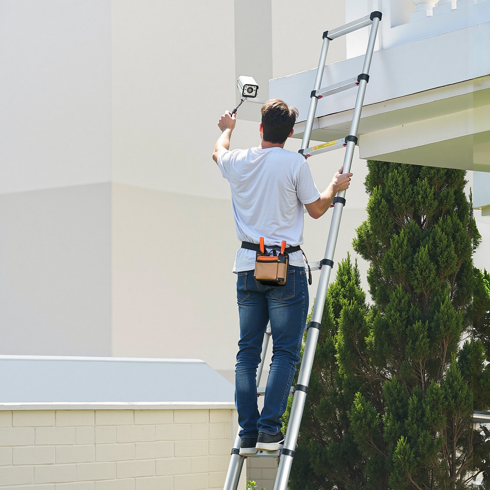 3.8m Telescoping Ladder, Aluminum Lightweight Multi-Purpose Collapsible Extension, One-Touch Retraction Ladder, Heavy Duty 150kg Max Capacity with Non-Slip Feet, for Home, Outdoor Work, Loft - Image 8