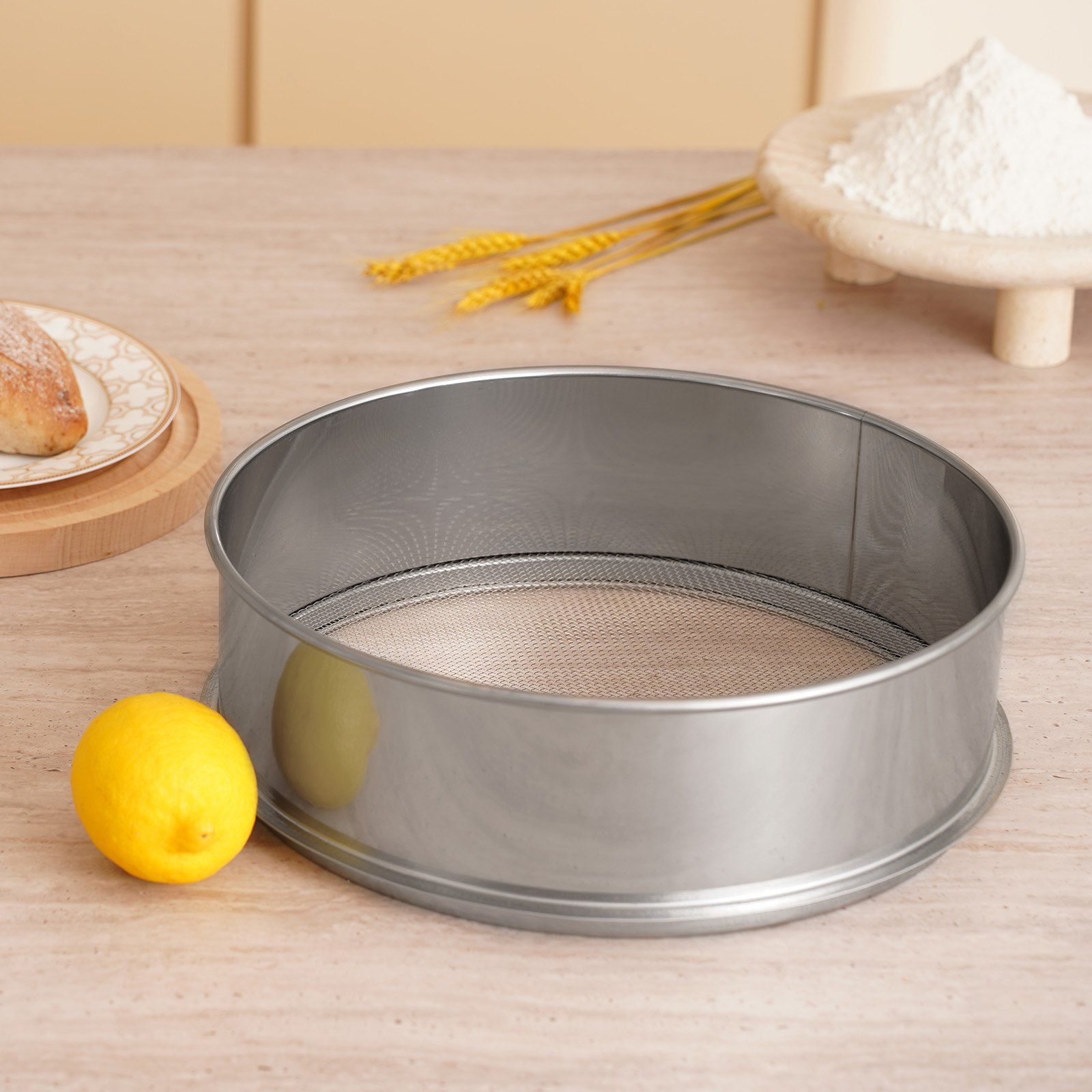 Flour Sieve Fine Mesh, 12 Mesh Flour Sifter, 304 Stainless Steel Fine Mesh Sifter Food-grade, Dia. 12.6