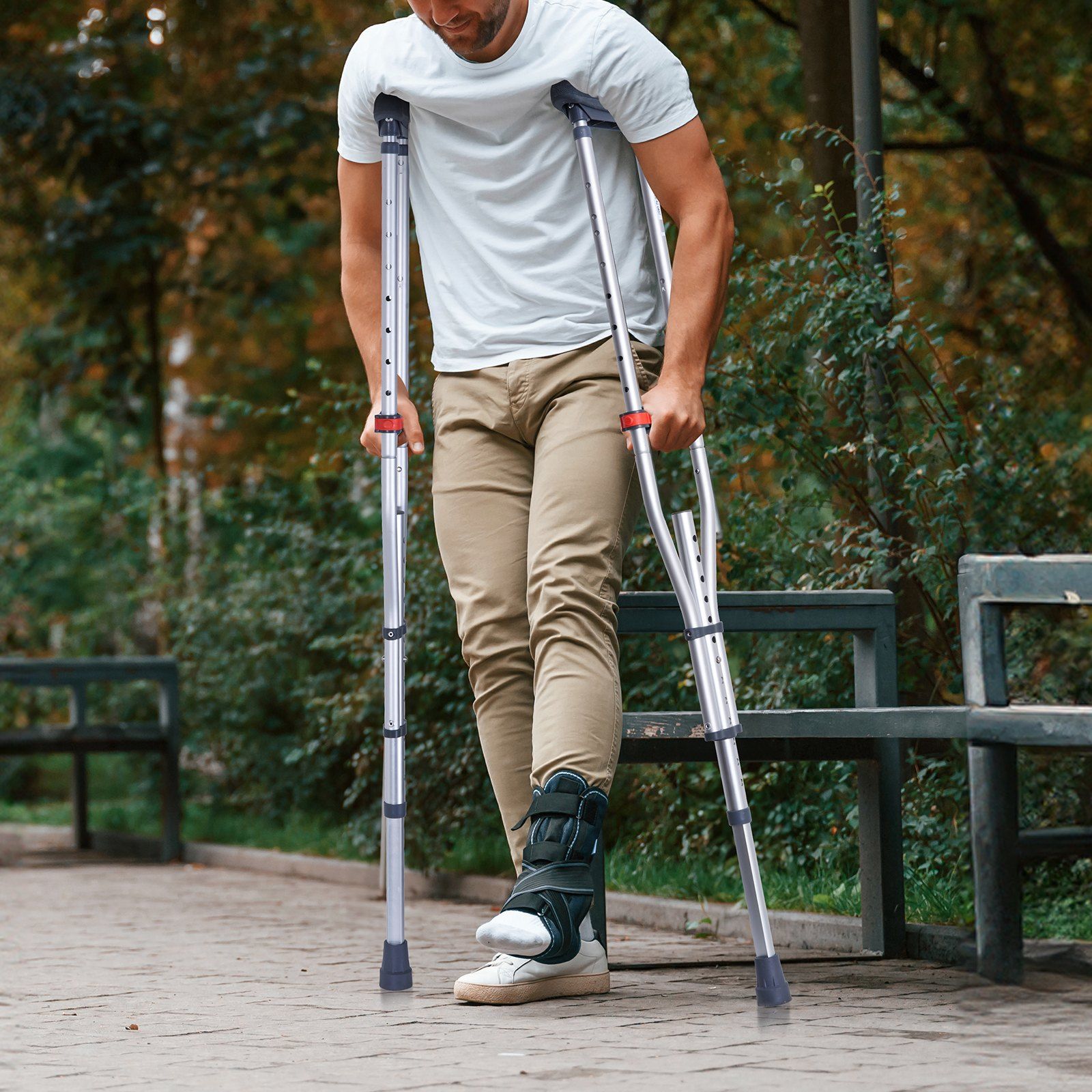Underarm Crutches, 13-Level Height Adjustable Underarm Walking Crutches, Lightweight Aluminum Crutches for Adults Teenager - with Soft Underarm Pad for Leg Injury Surgery Disabled, 1 Pair 300LBS - Image 8